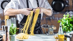 Xl Italy Chef Making Spaghetti Noodles Food