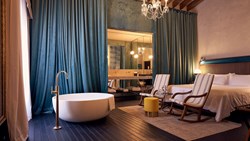 Small Spain Palma De Mallorca Can Bordoy Grand House Deluxe Suite