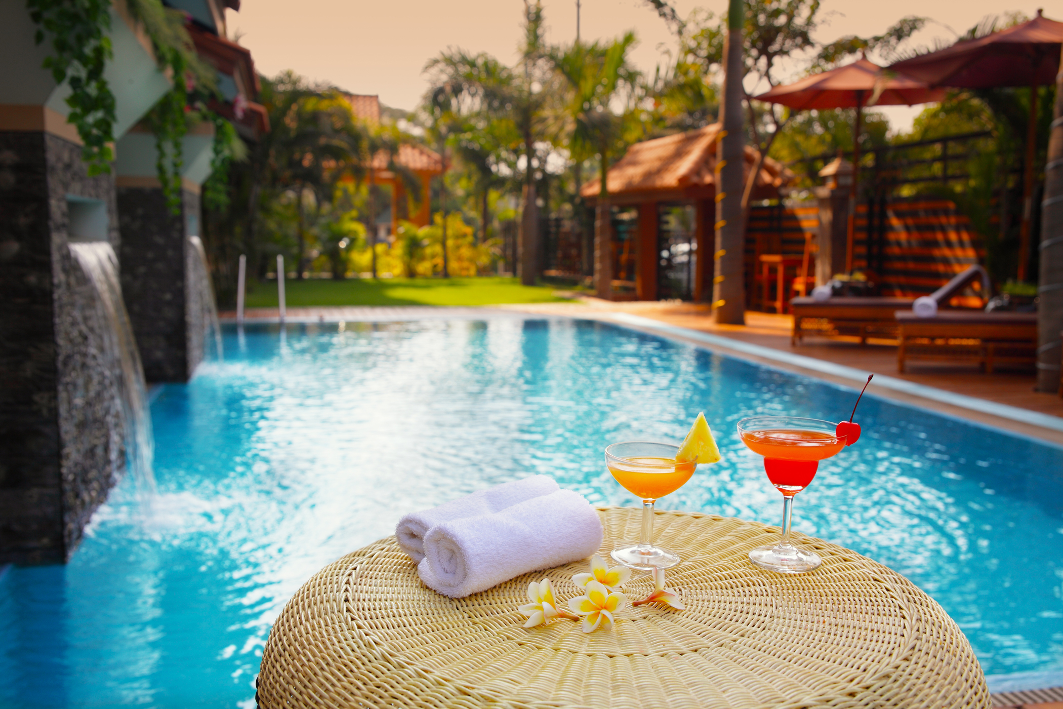 XL Burma Ayarwaddy River View Hotel Mandalay Pool