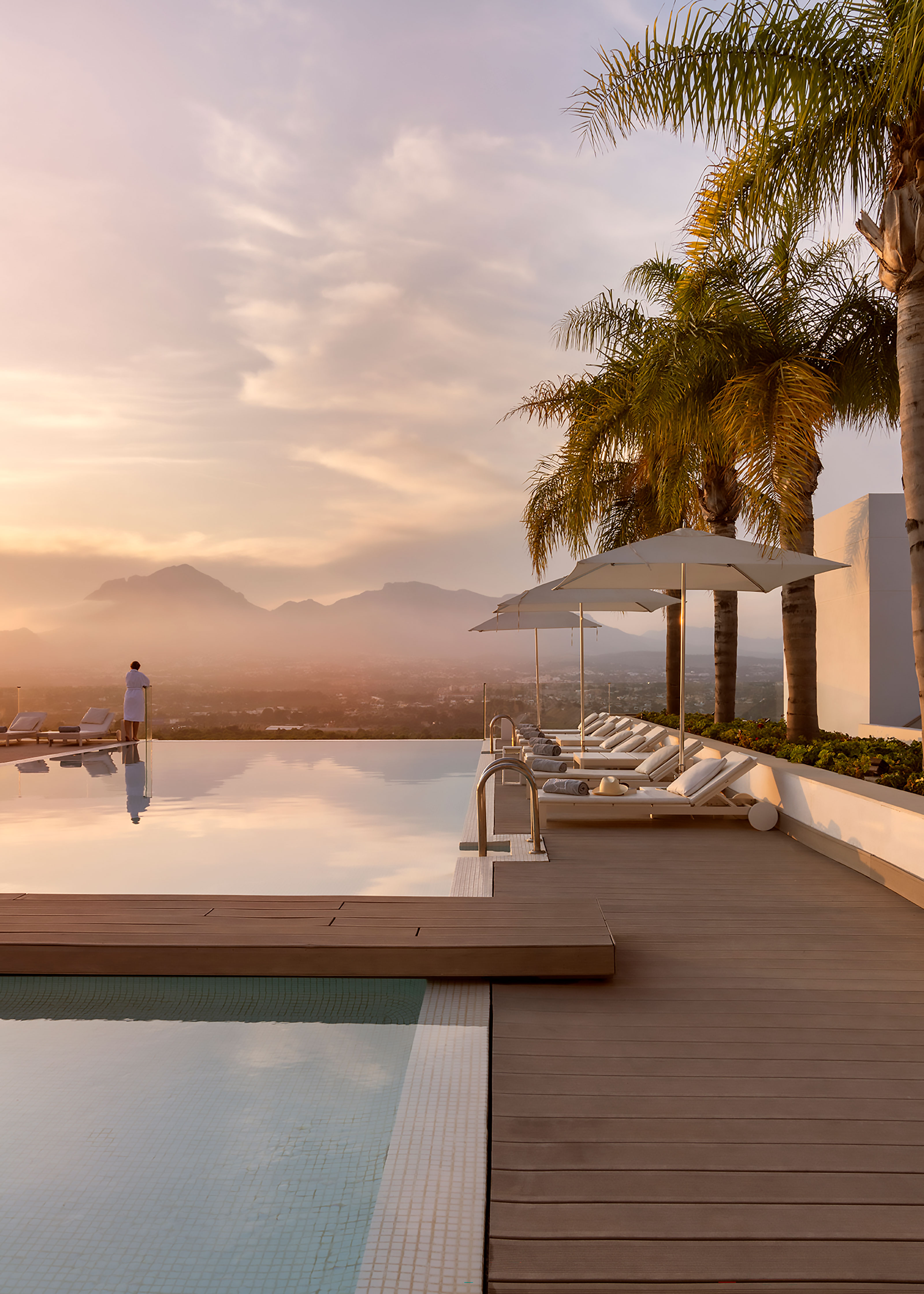 XL Spain SHA Wellness Clinic Infinity Pool Sunset View