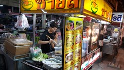 Xl Thailand Chiang Mai Street Food Safari Excursion Food Truck