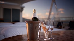 Xl Cruise Seadream Champagne