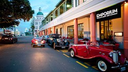 Small New Zealand Art Deco Masonic Hotel Hero