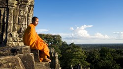XL Cambodia Monk Angkor Wat Siam Reap View