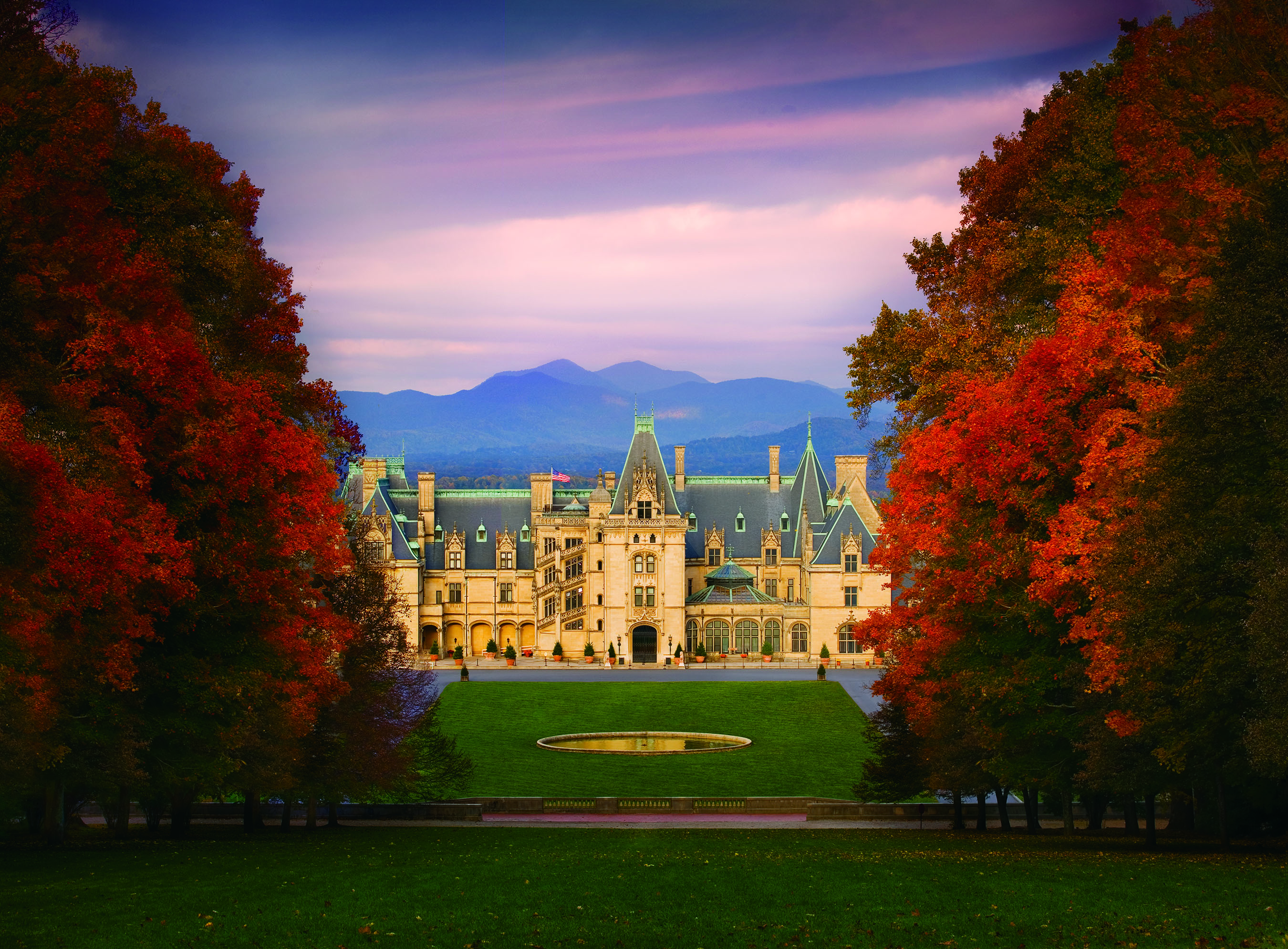 XL USA North Carolina Biltmore Estate Vanderbilt Home Fall