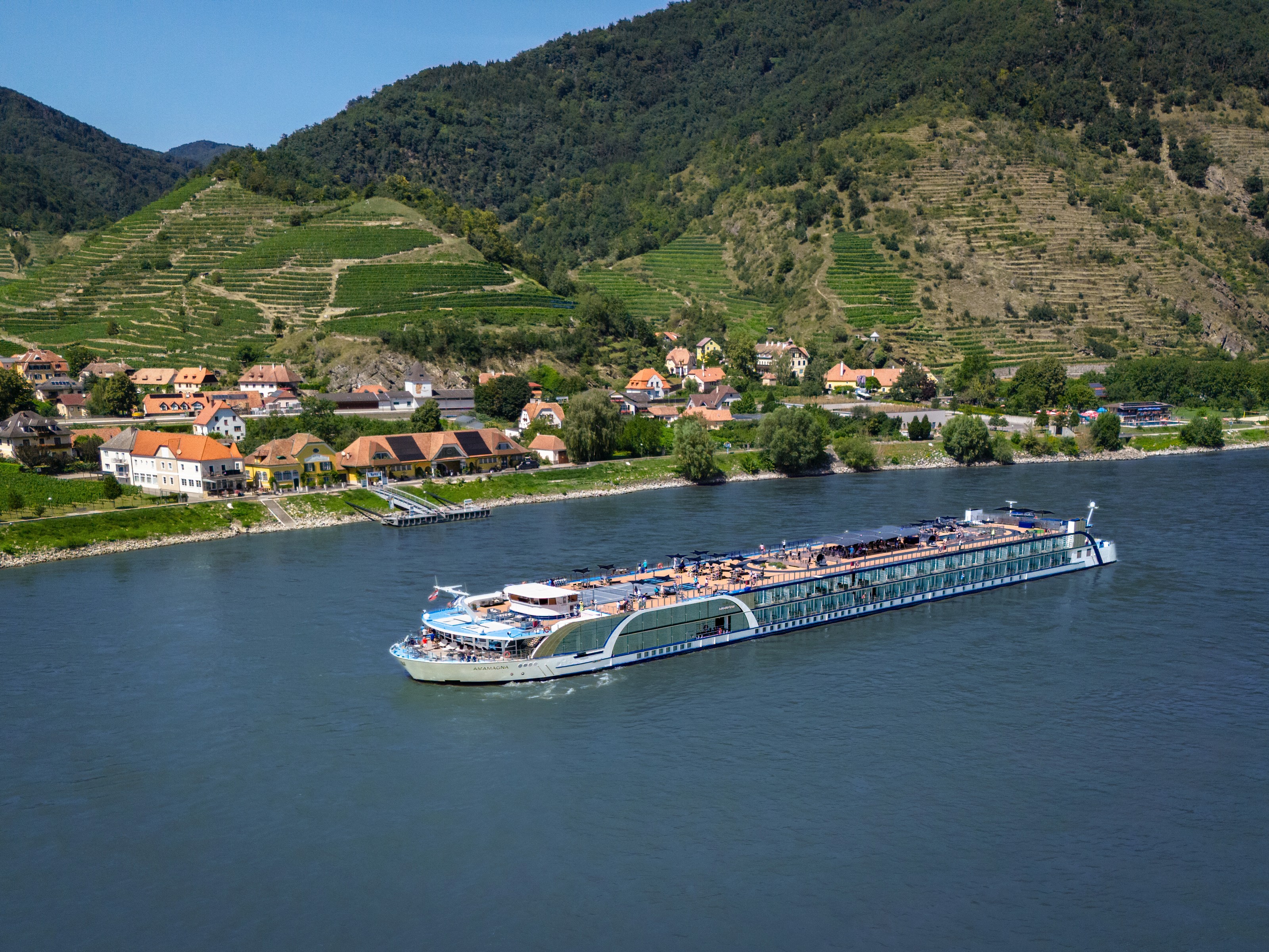 XL Amawaterways Amamagna Aerial1