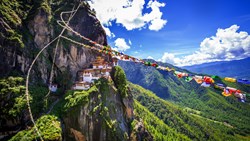 Xl Bhutan Paro Taktshang Goemba Tigers Nest Monestary