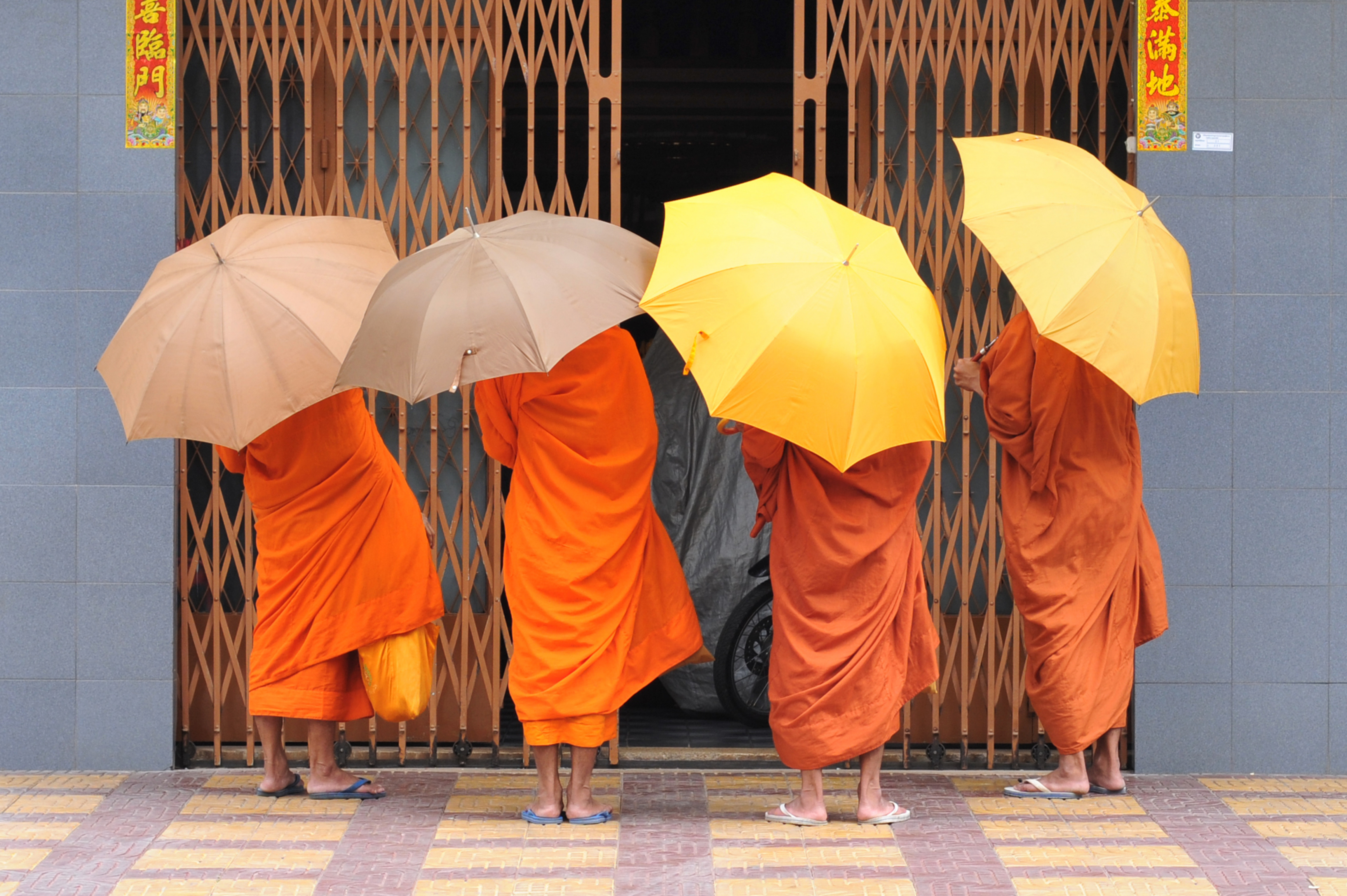 XL Cambodia Monks On Tour In Phnom Penh