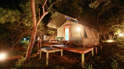 Xl Sri Lanka Kulu Safari Tents Evening