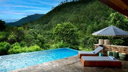 XL Bhutan Andbeyond Punakha River Lodge Family Suite Pool