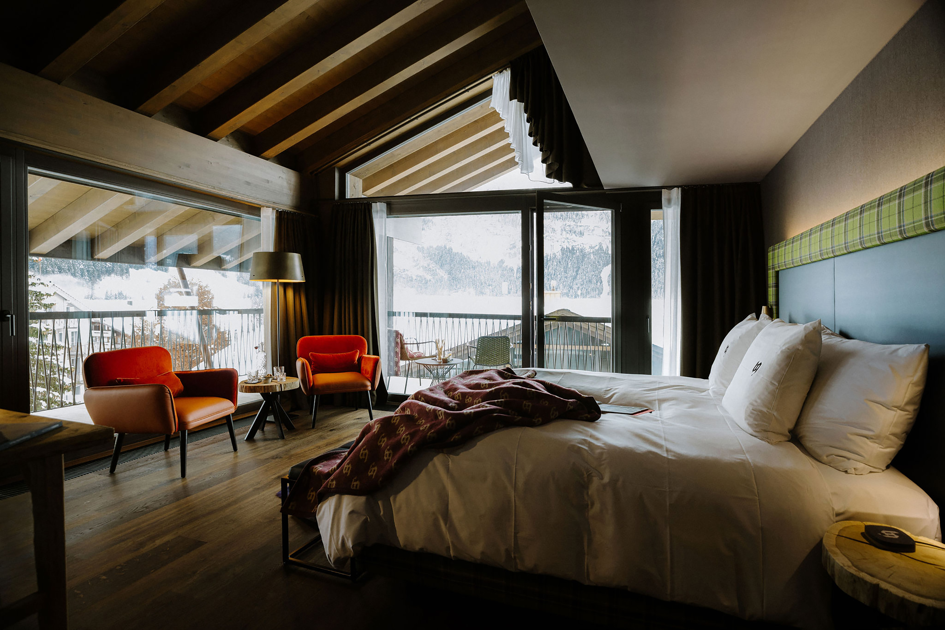 Xl Switzerland Bergwelt Grindelwald Corner Room With Eiger View