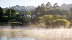 Xl Australia Daylesford Lake House Across The Misty Lake