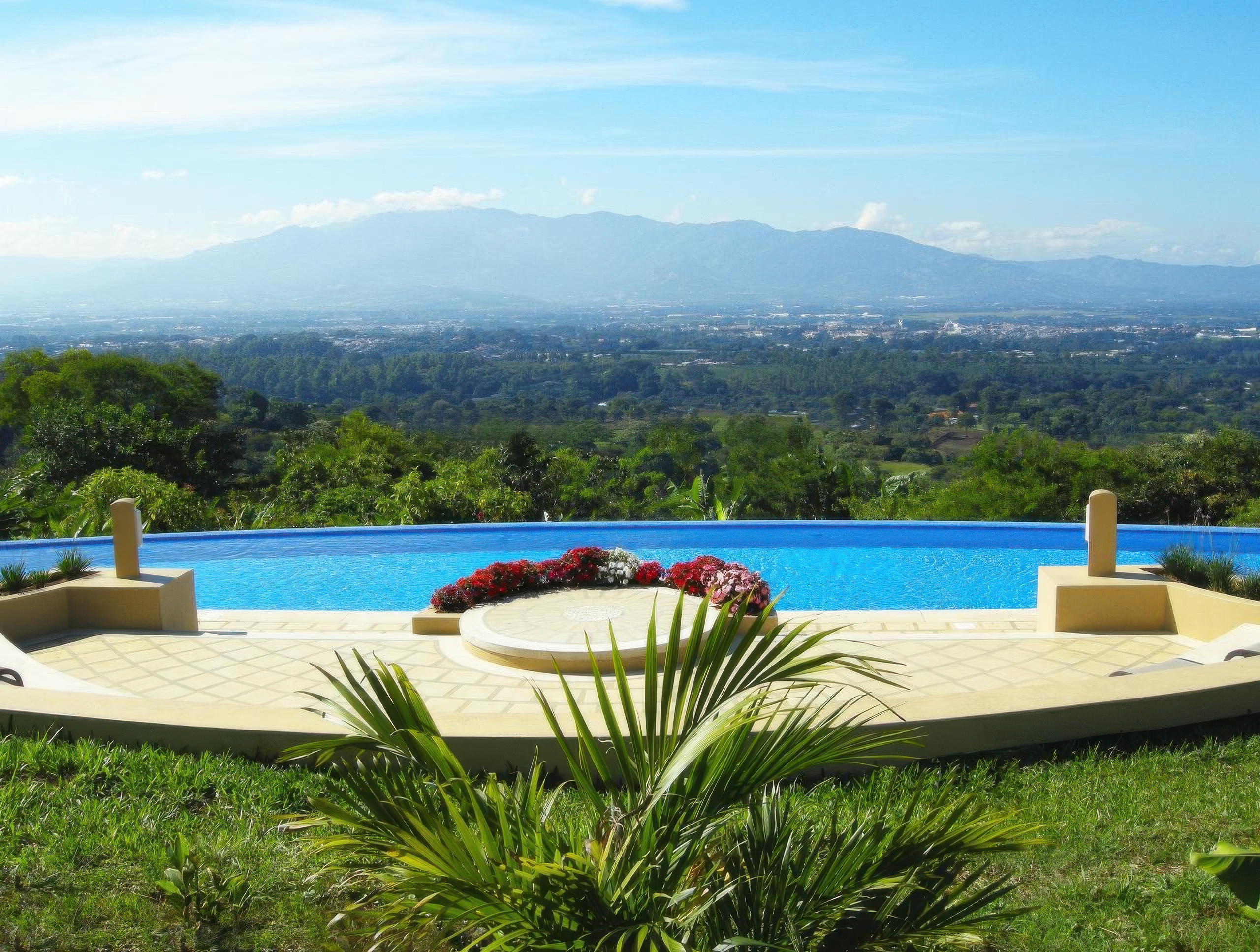 XL Costa Rica Xandari Resort Pool