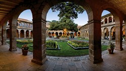 XL Peru Cuzco Belmond Hotel Monasterio Exterior
