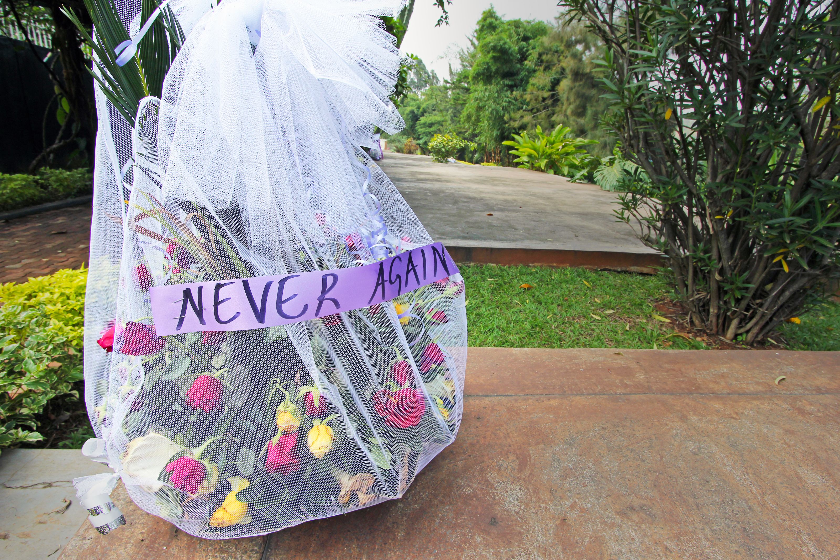 XL Rwanda Kigali Genocide Memorial Tomb With Flowers