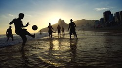 Xl Brazil Rio De Janeiro Football Sunset Ipanema Beach Rio De Janeiro