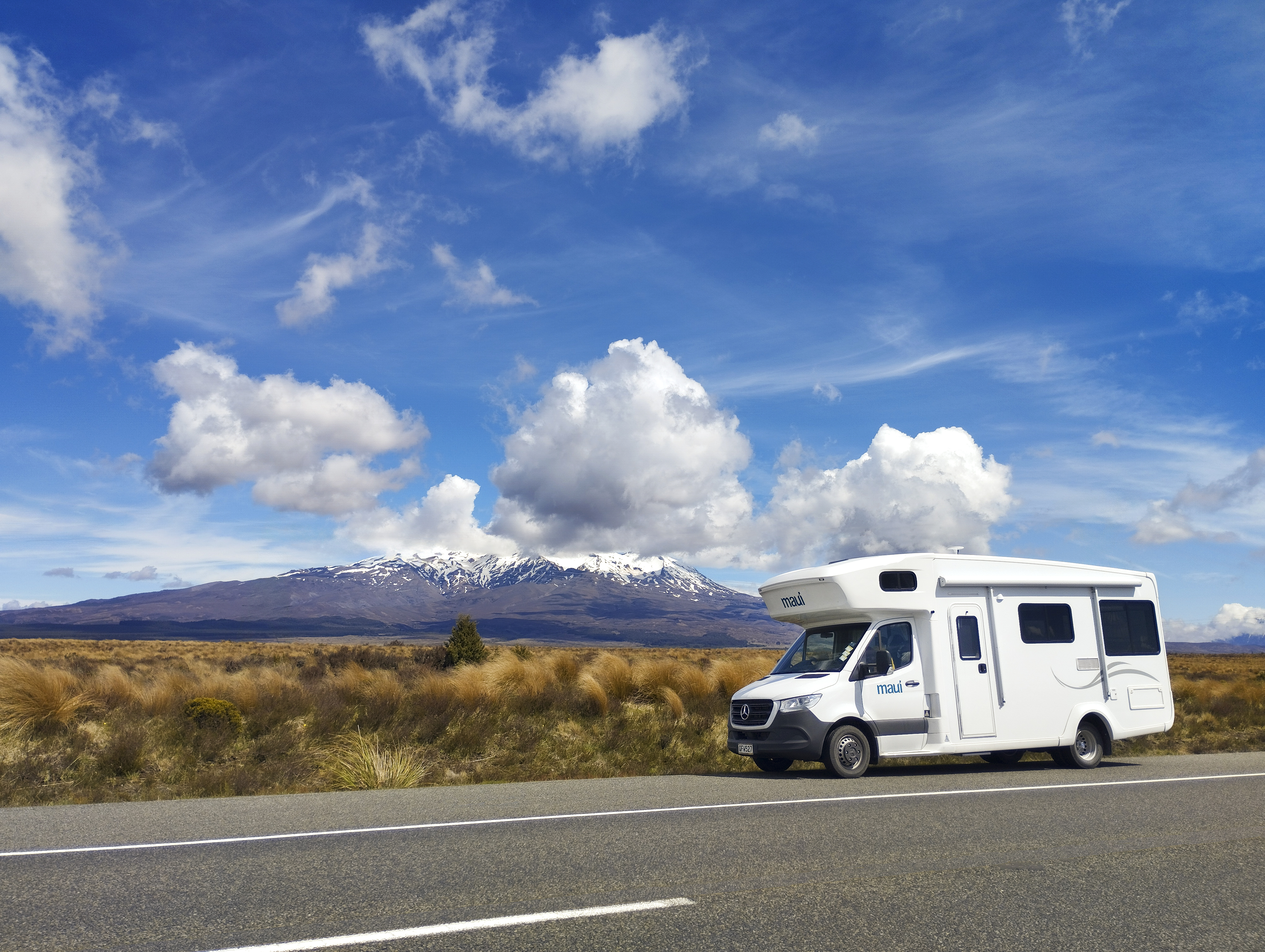 Maui Beach Mt. Ruapehu 104354