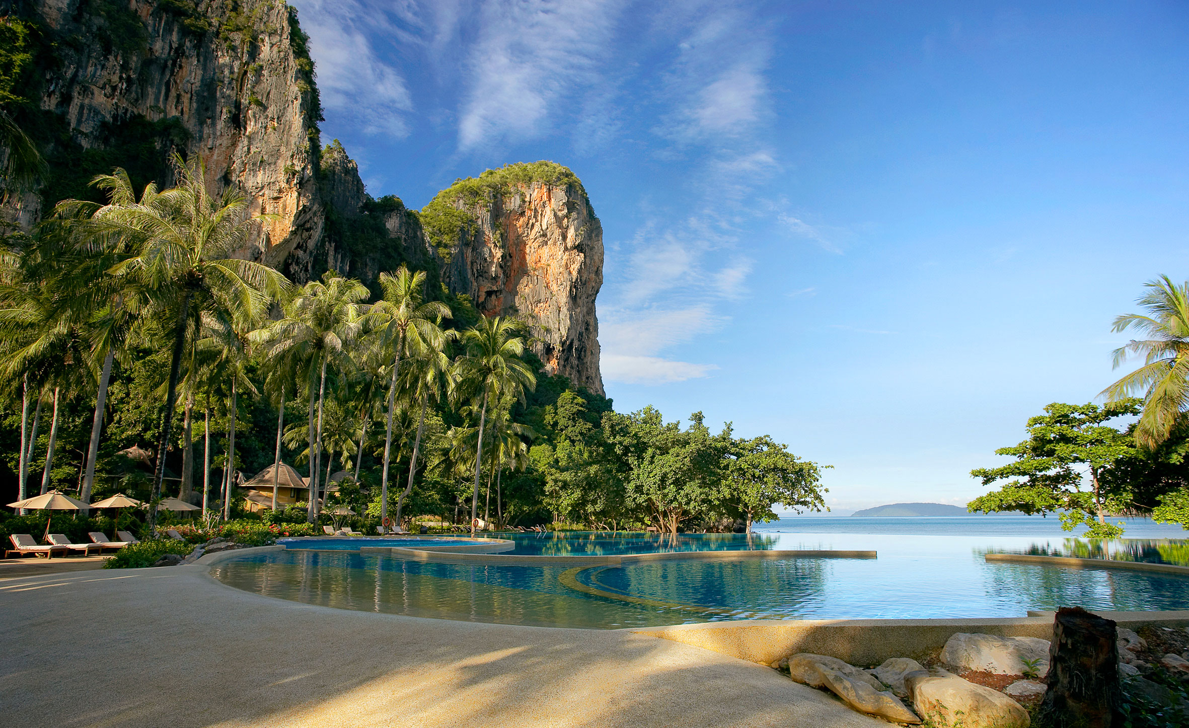 Xl Thailand Krabi Hotel Rayavadee Pool Ocean Cliffs Sunbeds