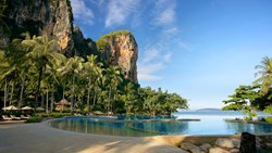 Xl Thailand Krabi Hotel Rayavadee Pool Ocean Cliffs Sunbeds