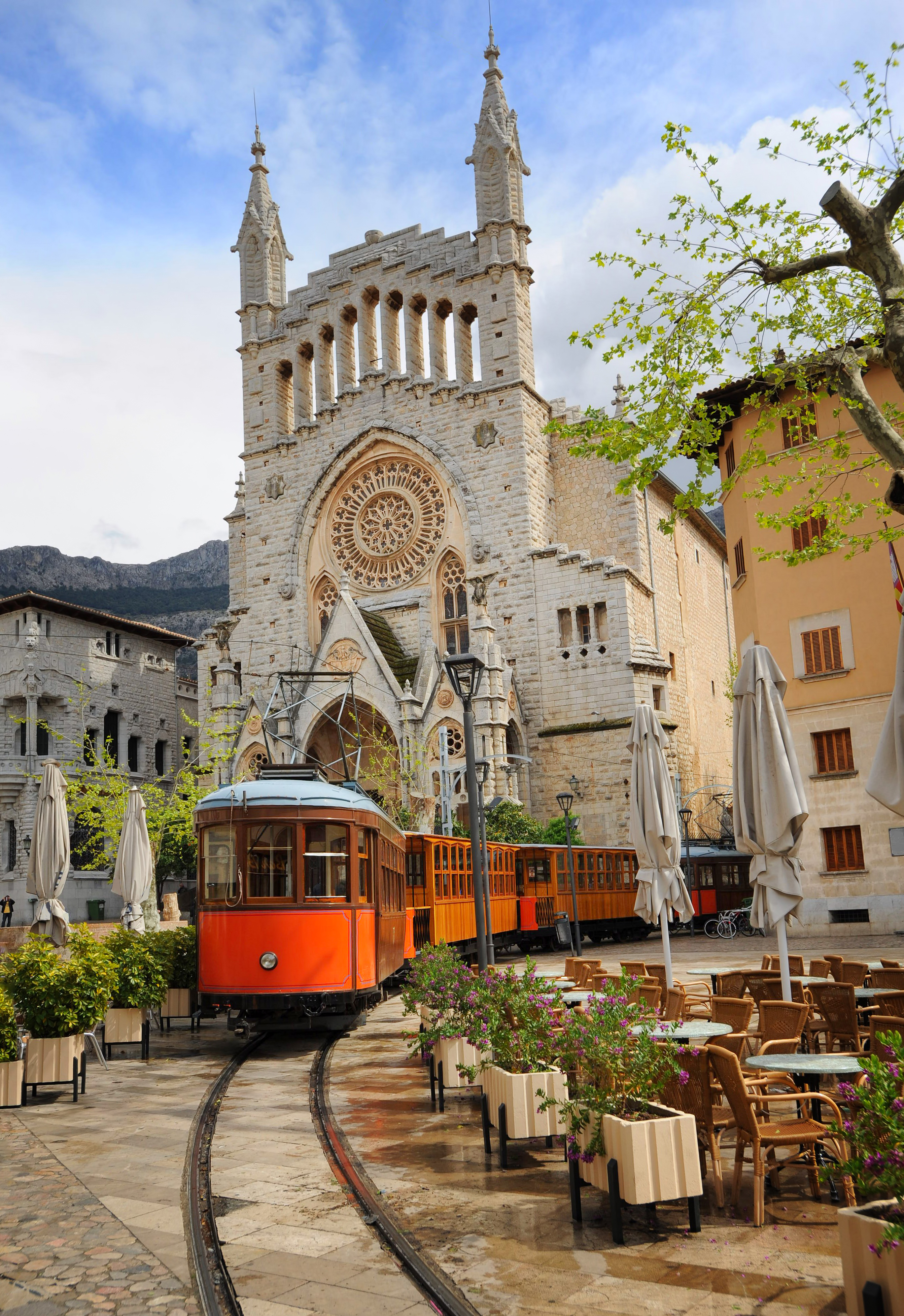 xl-Spain-Port-de-Soller-tram