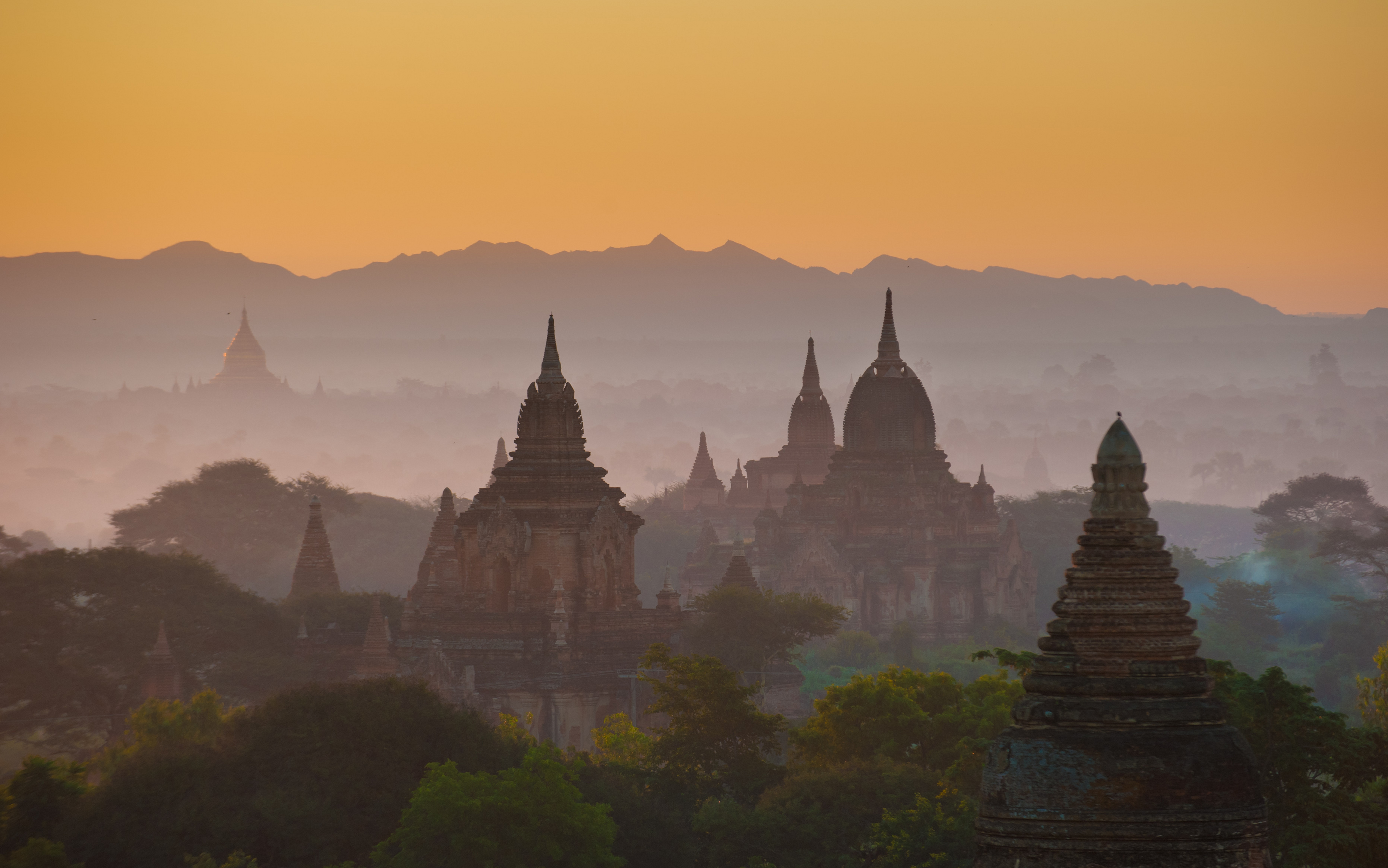 Xl Burma Bagan Sunrise Over Temples Myanmar