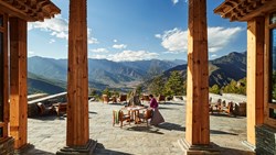 Xl Bhutan Six Senses Paro Main Building Terrace Setup
