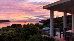 XL New Zealand Oban Stewart Island Lodge Sunsetview Hero