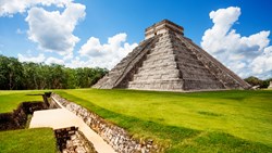 XL Mexico Yucatan Chichen Itza Kukulkan Pyramid Maya (2)