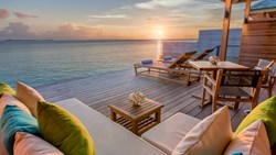 XL Maldives Hurawalhi Ocean Villa Sunset Hero