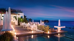 Xl Zanzibar Pemba Island The Aiyana Aiyana Restaurant Dinner By Pool