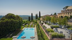 Xl Italy Tuscany Hotel Como Castello Del The Pool And Panoramic Terrace With Model