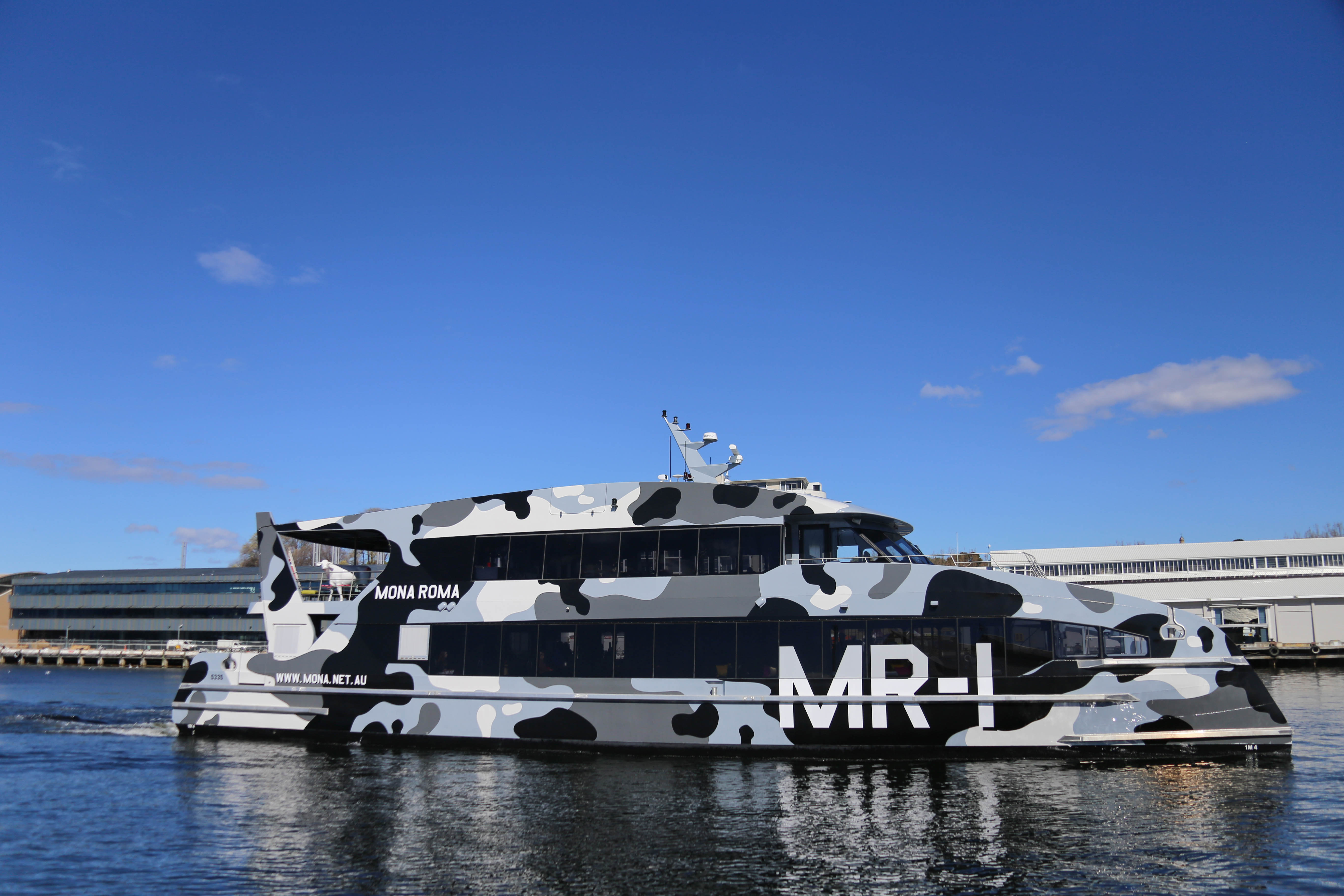 Xl Australia Tasmania Hobart Mona Museum Catamaran