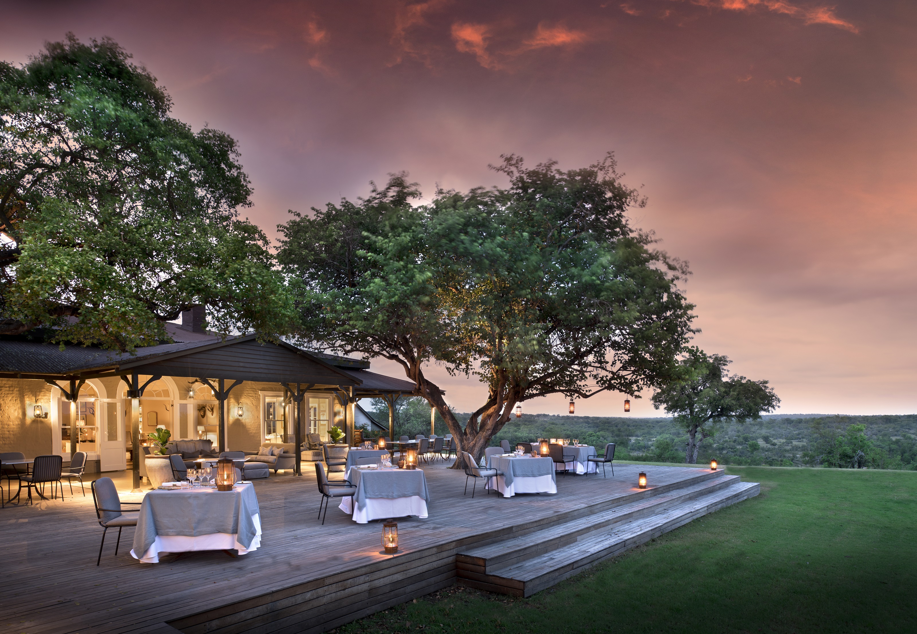 XL South Africa Kirkmans Kamp Guest Area Deck Dining Area 6 (1)