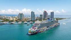 XL Cruise Norwegian Cruise Line Aqua Aerial2