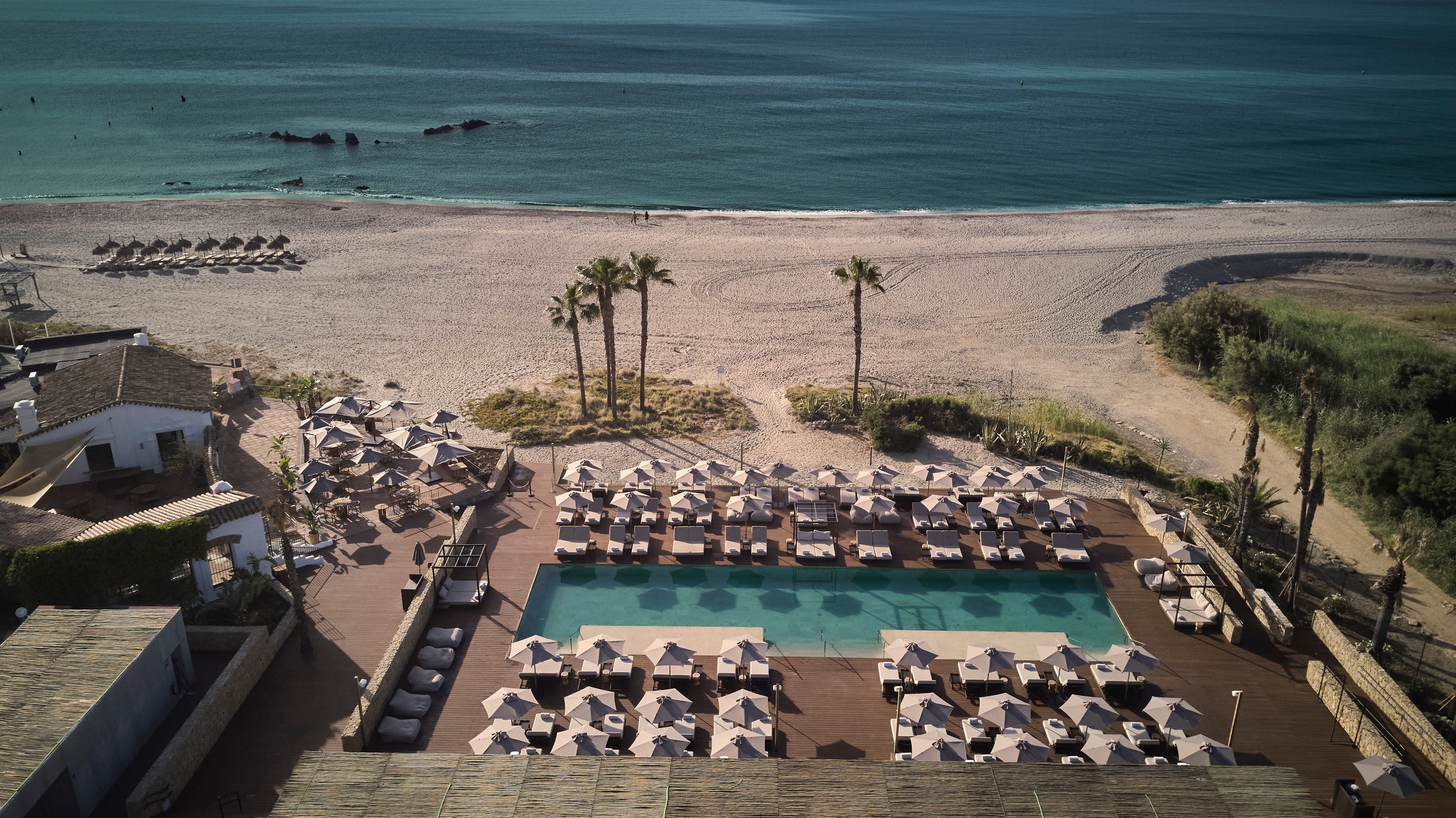XL Spain OKU Andalusia Beach Pool (3)