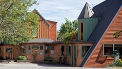XL New Zealand Wanaka Te Wanaka Lodge Exterior