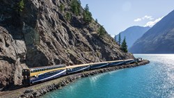 Xl Canada Rocky Mountaineer Train Gold Leaf Wagon Last Lake Nature