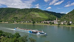 XL Cruise VIVA Cruises VIVA Tiara Exterior12