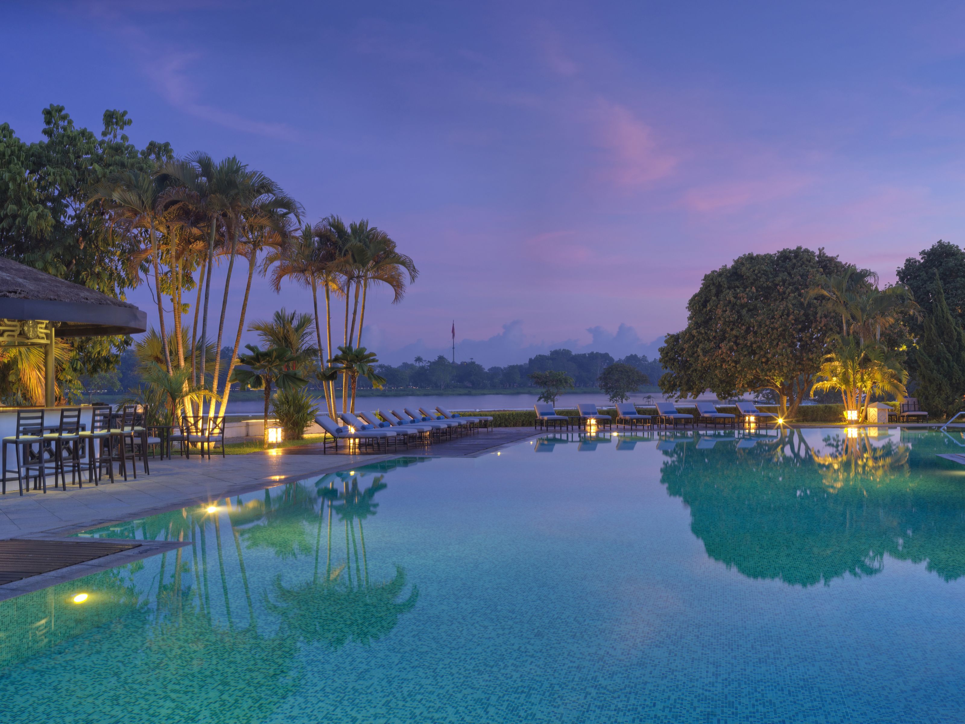 Xl Vietnam Hue Azerai La Residence Pool Evening