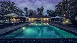 XL Sri Lanka Bentota Rock Villa Pool Area Evening Lights