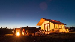XL USA Colorado Hotel Royal Gorge Cabins Tent Night,