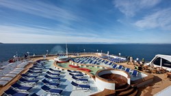 Xl Holland America Veendam Pool Area