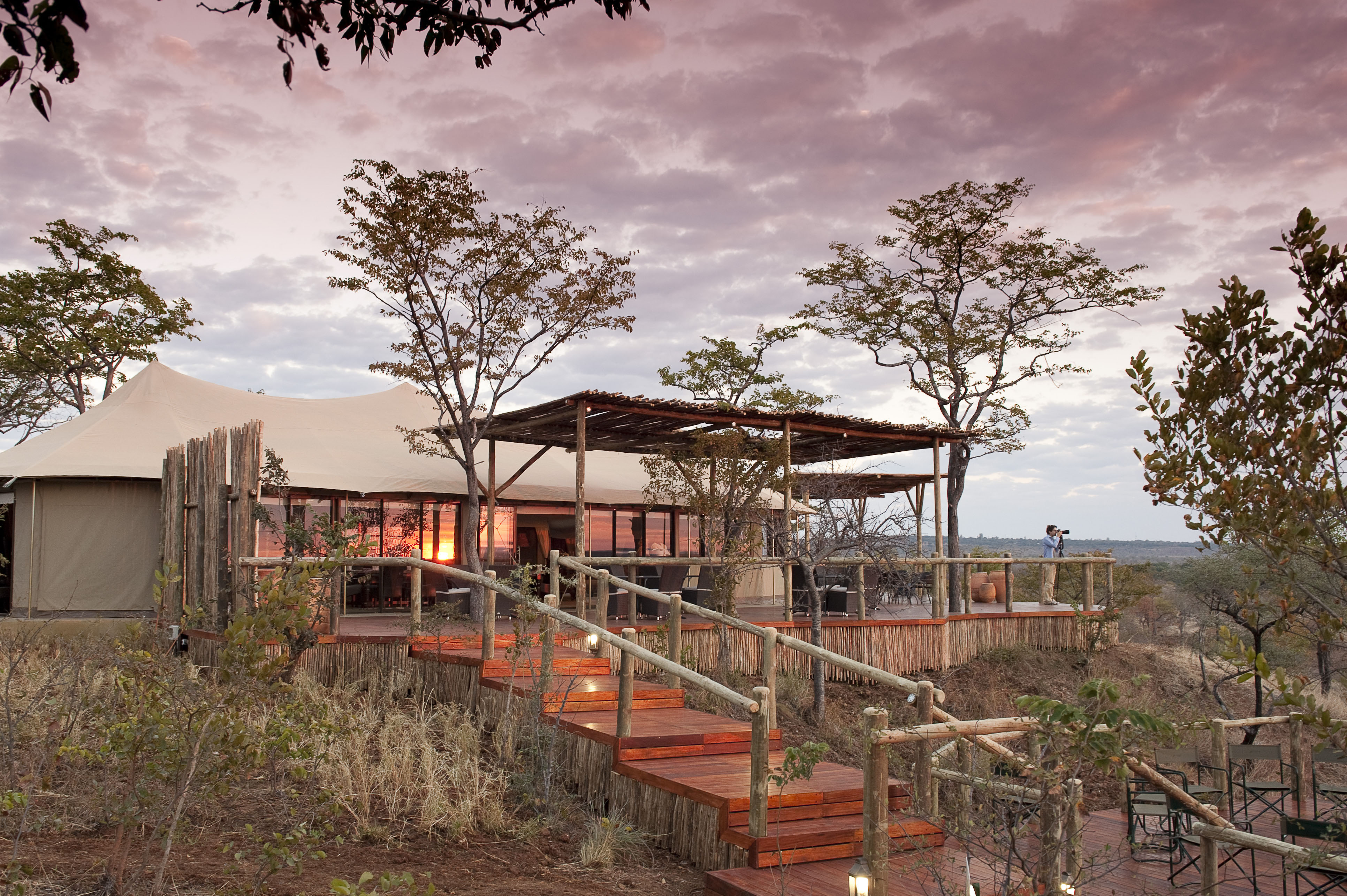 Xl Zimbabwe Lodge The Elephant Camp Exterior