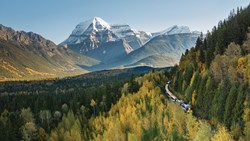 XL Canada Rocky Mountaineer Tog Jtc Mount Robson Hero