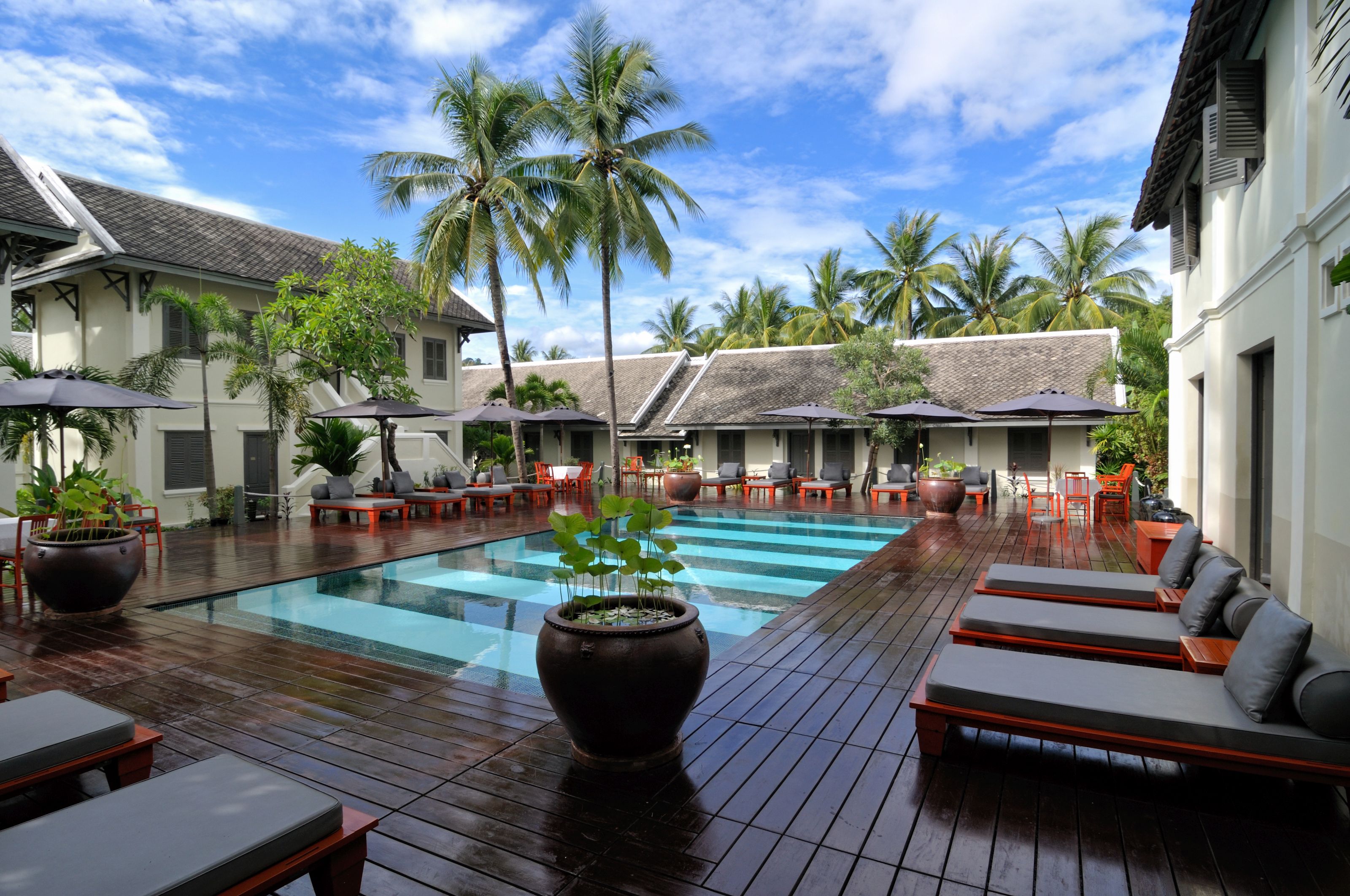 Xl Laos Villa Maly Pool