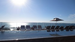 XL Brazil Fasano Salvador Pool3