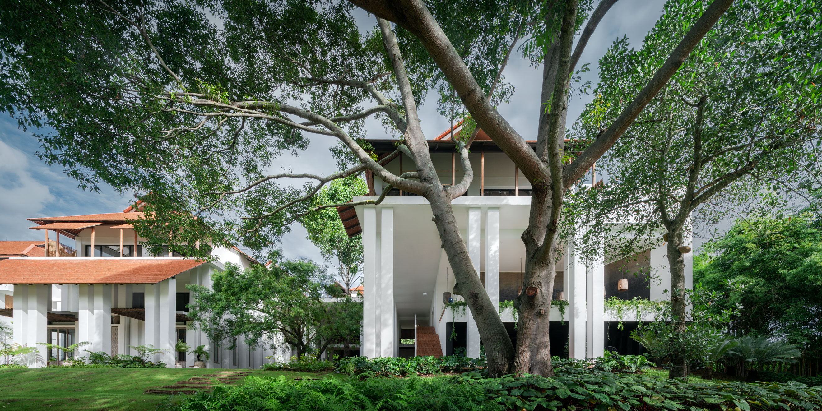 Xl Thailand Chiang Mai Raya Heritage Exterior Tree