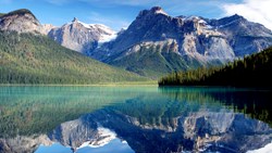 XL Canada Emerald Lake In Yoho National Park In Rocky Mountains British Columbia