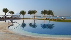 XL Dubai Hotel Waldorf Astoria Dubai Palm Jumeirah Pool