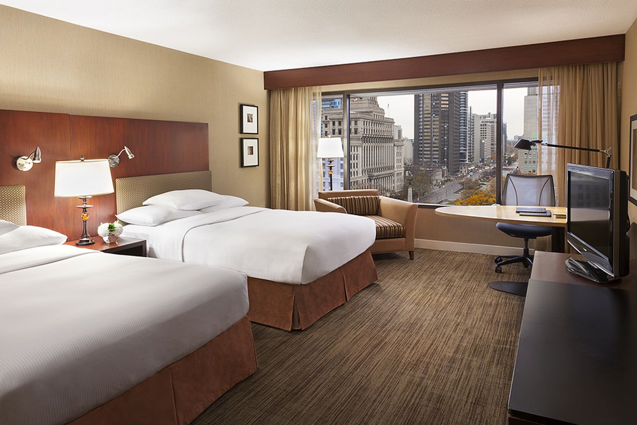 Small Hilton Toronto Canada Standard Double Room